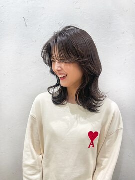 ロンドプランタン 恵比寿(Lond Printemps) くびれ韓国風ヘア ミディアム グレーベージュカラー