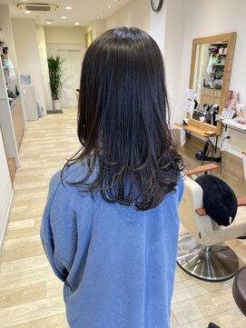 ステラバイケンジ(STELLA by KENJE) 姫カットカールセミディシアーカラー