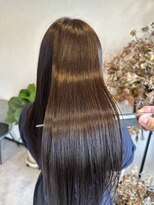 コウ(Kou)&nbsp;「Kou(コウ)」＃髪質改善グレージュ