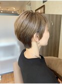 白髪ぼかしショートボブ