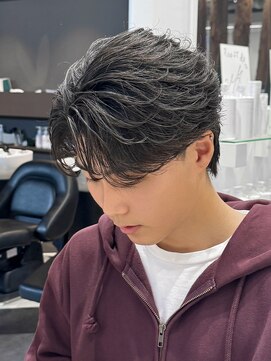 ルーストデラックス 京都河原町三条(ROOST dx) フェザーショート