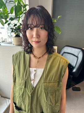 アム(amu) ウルフパーマ/レイヤーパーマ/ワインレッド/パーマウルフ