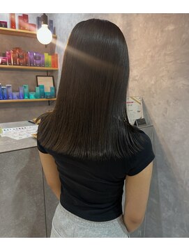 リル(LiLu) 艶髪オリーブ☆透明感カラー