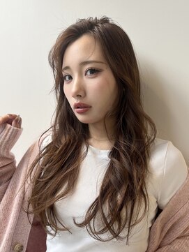 韓国風巻き髪ロングレイヤー