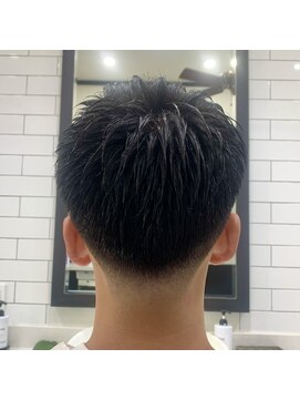 ヘアサロン大野 ニューオータニ ザ メイン店 品にこだわるテーパーフェード