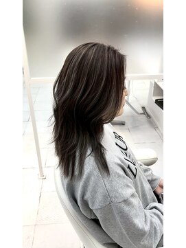 キャパ(CAPA) コントラストハイライト×レイヤーカット(茅ヶ崎/20代/韓国ヘア)