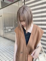 イェッカ(YECCA)&nbsp;ブリーチ１回のベージュカラー