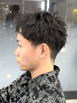 ウィル バイ ブラウン(Vir by Brown) MEN’S HAIR/サーフカール/刈り上げセンターパート/藤沢