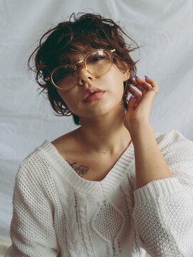 デビュー ヘアーメイク ショートパーマ