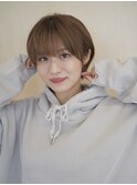 まとまる耳掛けショートボブ×ハニーベージュ