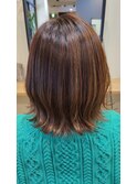 ミディアム切りっぱなしボブ☆