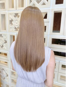 フィッティ 横須賀中央店(fiti)の写真/毛髪改善矯正でヘアセットの時間を短縮！潤いと艶を与え、乾燥対策にオススメ◎