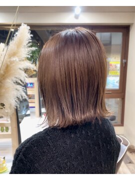 シーン(seen.) グレージュ×外ハネBob