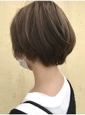 ベージュカラー