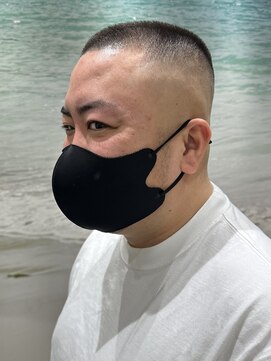 ヨシザワインク プレミアム 横浜 桜木町店(YOSHIZAWA Inc. PREMIUM) 大人ボウズスキンフェード