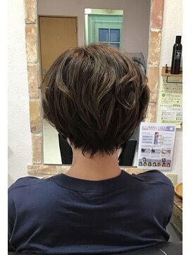 ドゥ スタイル 三国ヶ丘店(Duex Style) 白髪ぼかし×イルミナカラー新色☆マリーン ×レイヤーショート