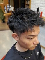 バルビエーレ アーディ(Barbier Adi) ツーブロック パーマ