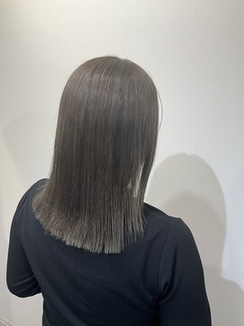 クク(coucou) 髪質改善×ミディアムオリーブ