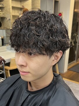 バイフィフス 原宿/表参道(by fifth) メンズラフセンターパート波巻きスパイラルパーママッシュウルフ