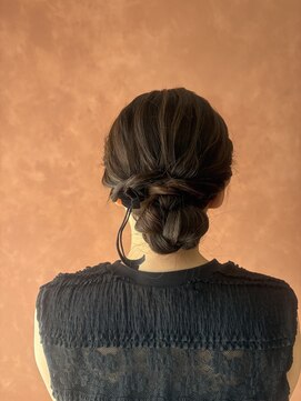 ヘアセット専門サロン by OKINAWA WATABE WEDDING 北谷店 シニヨン