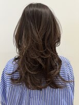 ビュートリアム 青山(BEAUTRIUM)&nbsp;レイヤーカット小顔カット大人ヘア髪質改善30代40代50代表参道