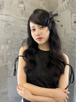 ヴィオラカラー(VIOLLA COLOR) 大きめウェーブ、韓国ヘア、小倉