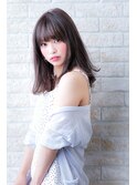 バレイヤージュ&デジタルパーマでクラシカルなノーブルロブ