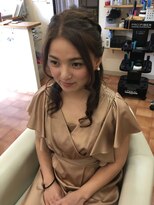 ヘアーズ アロハ(Hairs aloha) 大人可愛いハーフアップ