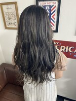 ヘアーデザインサロン スワッグ(Hair design salon SWAG)&nbsp;グレーハイライトカラー