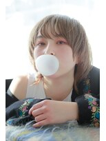 ライラ(Lyla)&nbsp;salonLyla ミルクティーベージュマッシュウルフ