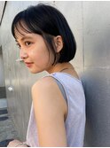 大人かわいい暗髪ミニボブ オン眉
