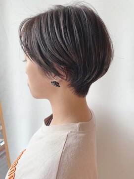 ステア ケース(stair case) ハンサムショート前髪なし/センターパート