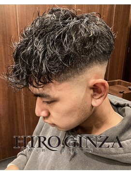 ヒロギンザ 御茶ノ水店(HIRO GINZA) スパイラルパーマスキンフェード