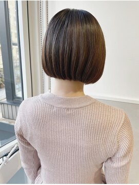 バブ バイネオリーブ(Bab by neolive) ハイライトで透明感BOB