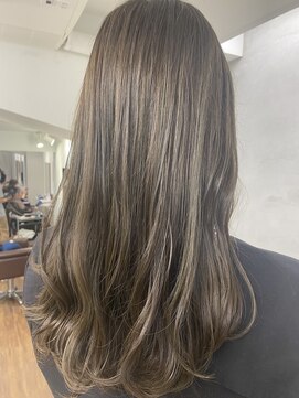 インビテーション(invitation) オリーブグレージュカラー＊