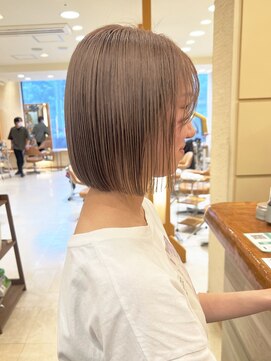 モリオ フロム ロンドン サッポロファクトリー店(morio FROM LONDON) 【morio】札幌ボブ　ラインがかわいいぱつっとボブ