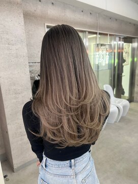 イキ 表参道(iki omotesando) ハッシュカット/フルバング/似合わせカット/レッドブラウン