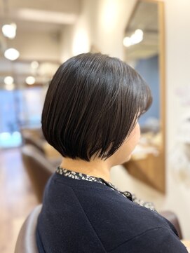 フリージア(freesia) 艶髪/ボブ/髪質改善トリートメント/30代40代50代