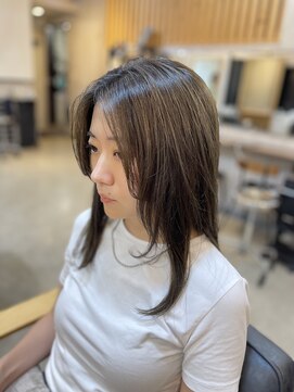 サンズ(SUNS) レイヤーグレージュヘア