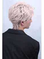 リップス 自由が丘(LIPPS)&nbsp;ホワイトシルバーアッシュサーフフェザーショート