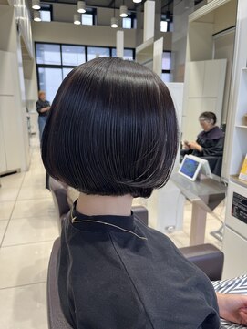 ザザ ZA/ZA 茗荷谷 黒髪大人ボブ