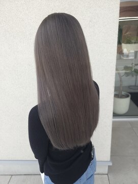 ゴットラトゥール(GOTTO LATOUR) ラベンダーグレージュ/ブリーチ/シアーカラー/ロング