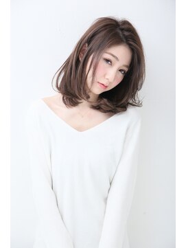 ヘアーメイク グラツィア(Hair Make GraZia) ナチュラルセミディ