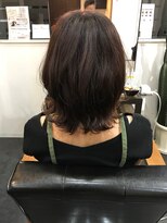 ソア フォー ヘアー(Soi for hair)&nbsp;ふんわり感が大人可愛い♪切りっぱなし外ハネミセスボブ