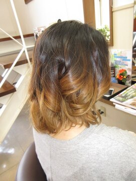 コアフィールフィス(COIFFURE fils) 《M3D見附》グラデーション×パーマ