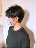2021年春夏大人可愛い小顔耳掛けショートボブ30代40代50代