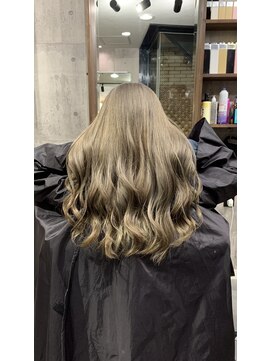 ラフ(LAFF) #ショコラアッシュ#ヘルシースタイル#ふんわりカール