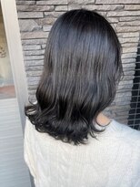 ヘアーサロン トランク(TRUNK) ブルーブラック