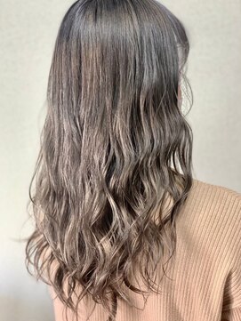 ヴィザヴィ 志村坂上店(vis a vis) 【ヴィザヴィ志村坂上】ハイライトカラーコントラストハイライト