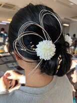 エフプロモーションフローラ(FLORA) 卒業式ヘアセット